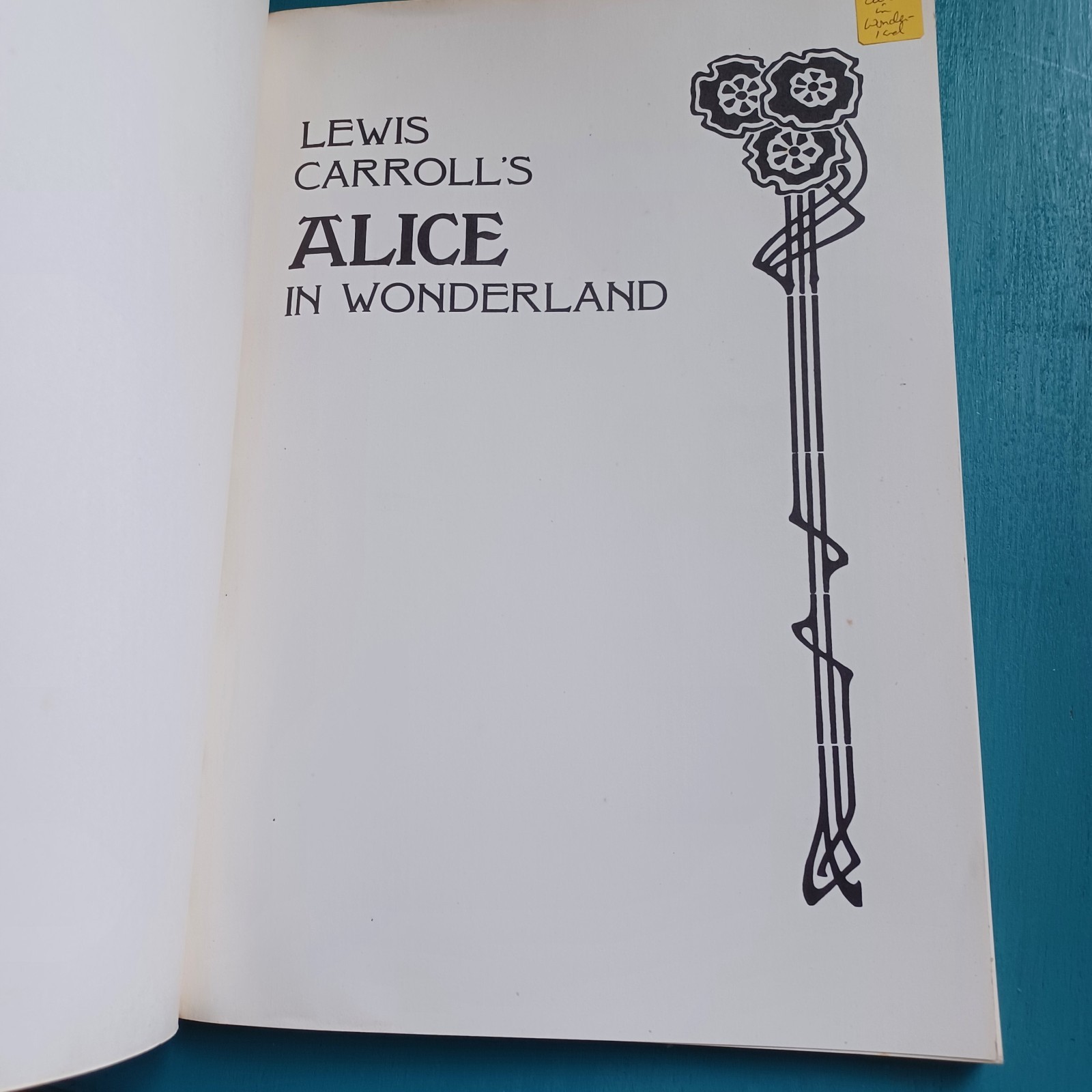 Alice in Wonderland L. Carroll Paperback ~ Illustrated by Ralph Steadman