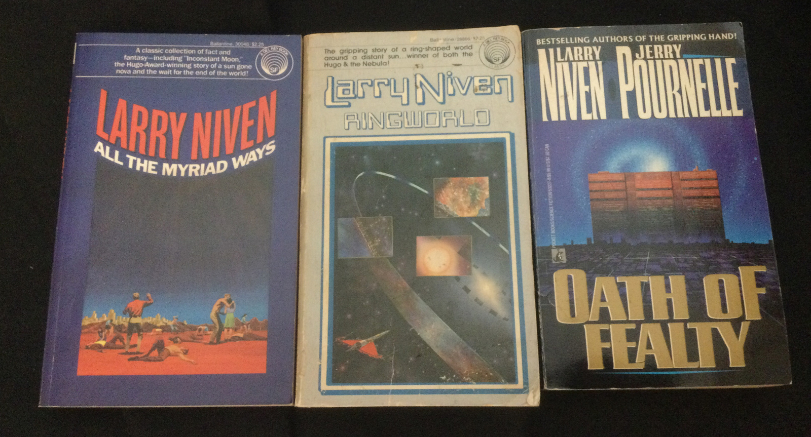 12 SF PBs by Larry Niven: Man-Kzin Wars, Ptavvs, Mote in God’s Eye, Ringworld++