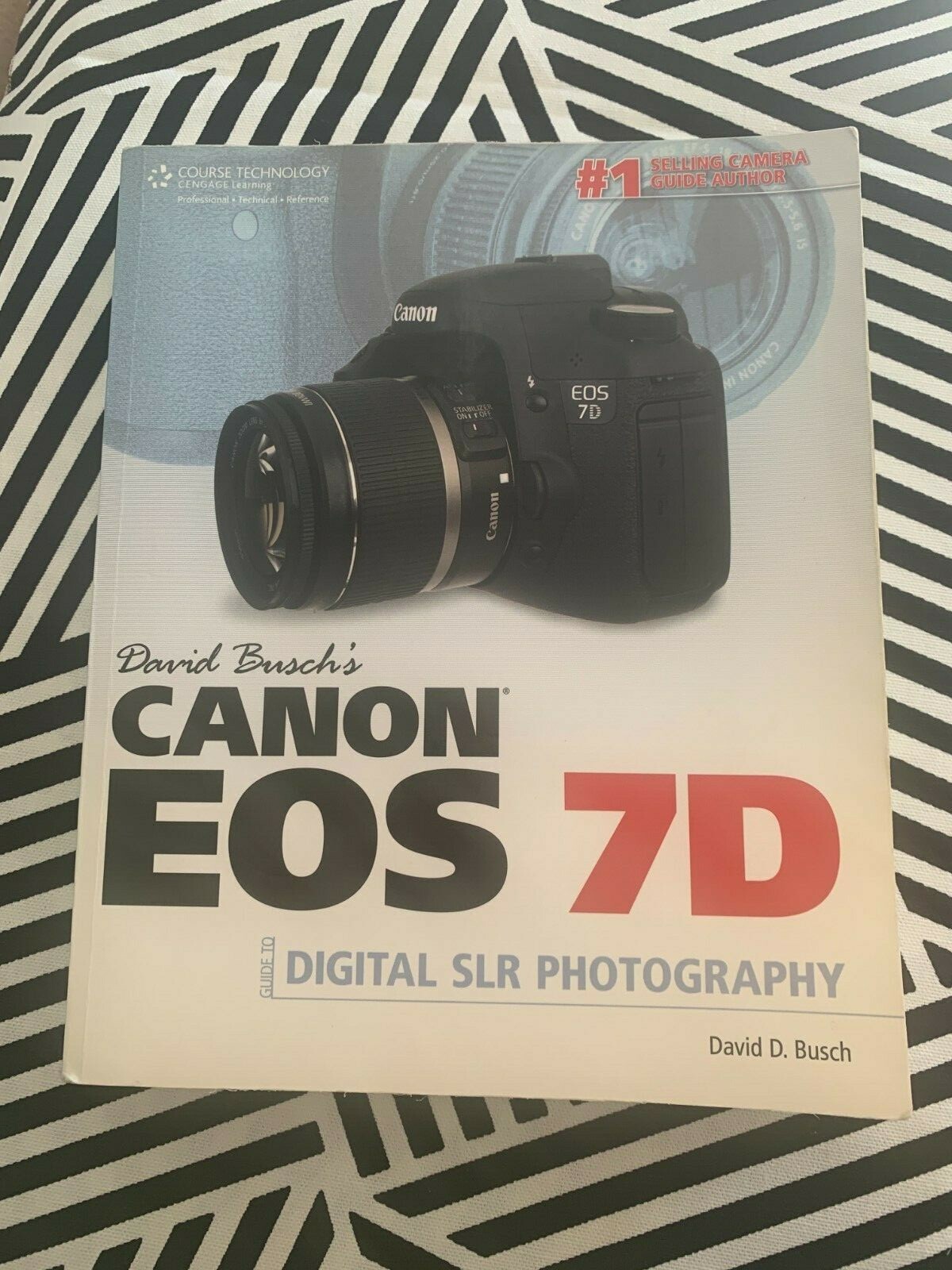 David Busch’s Canon EOS 7D Guide to Digital SLR Photography David D. Busch