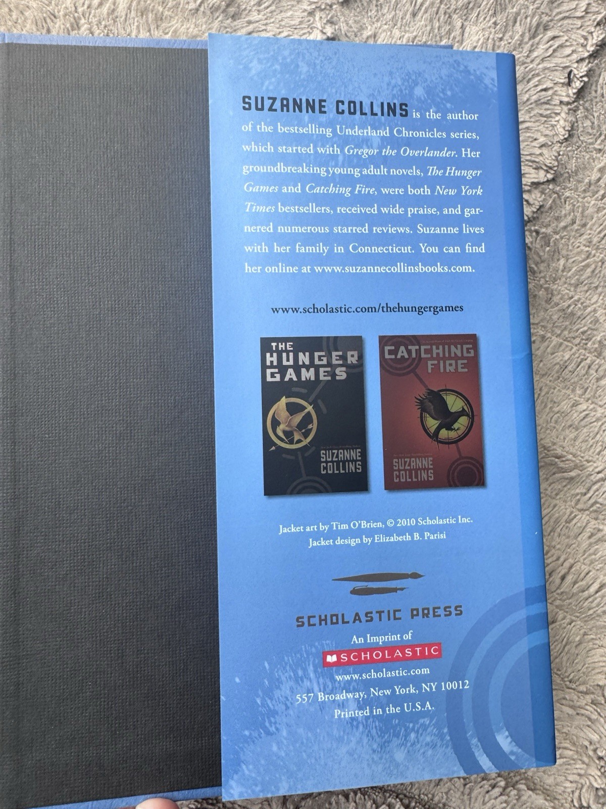 Mockingjay (Hunger Games, Book Three) by Suzanne Collins (2010, Hardcover)