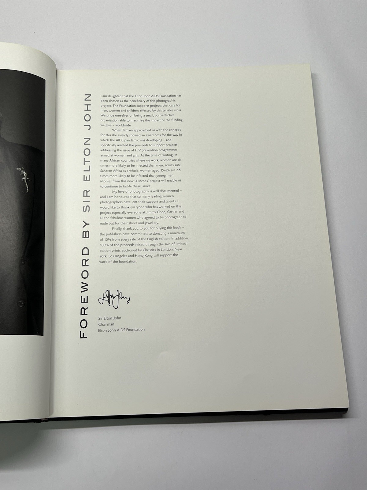 Four Inches. Scriptum Editions (2005, Hardcover) Oversized Book