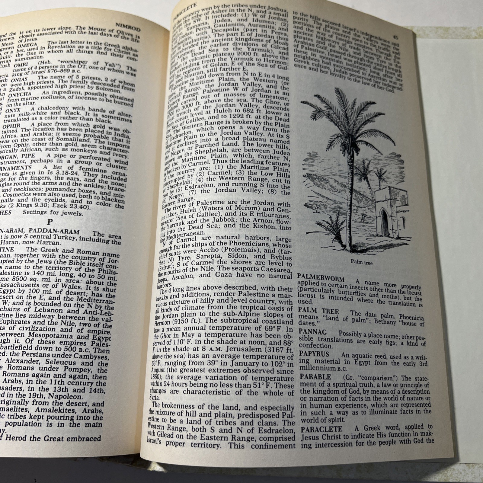 Holy Bible – Our Family Bible – King James Version Regency Classic VG
