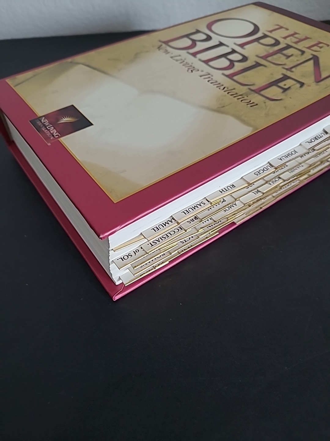 Open Bible Red Letter And Thumb Index 1998,HC ,NLC With Zipper Case