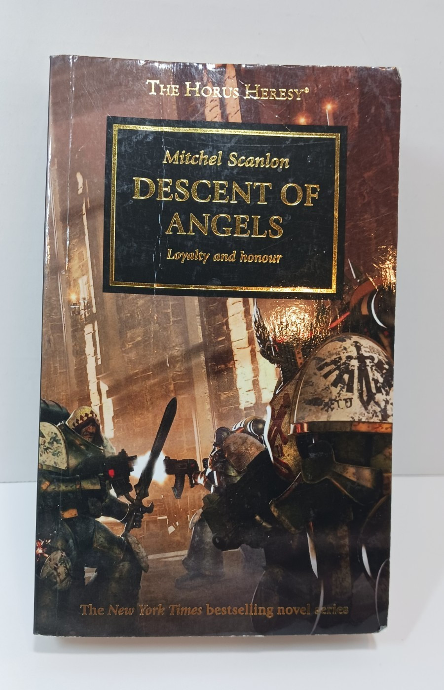 Warhammer 40K Horus Heresy Book 6 Descent of Angels MMPB 2019 Reprint
