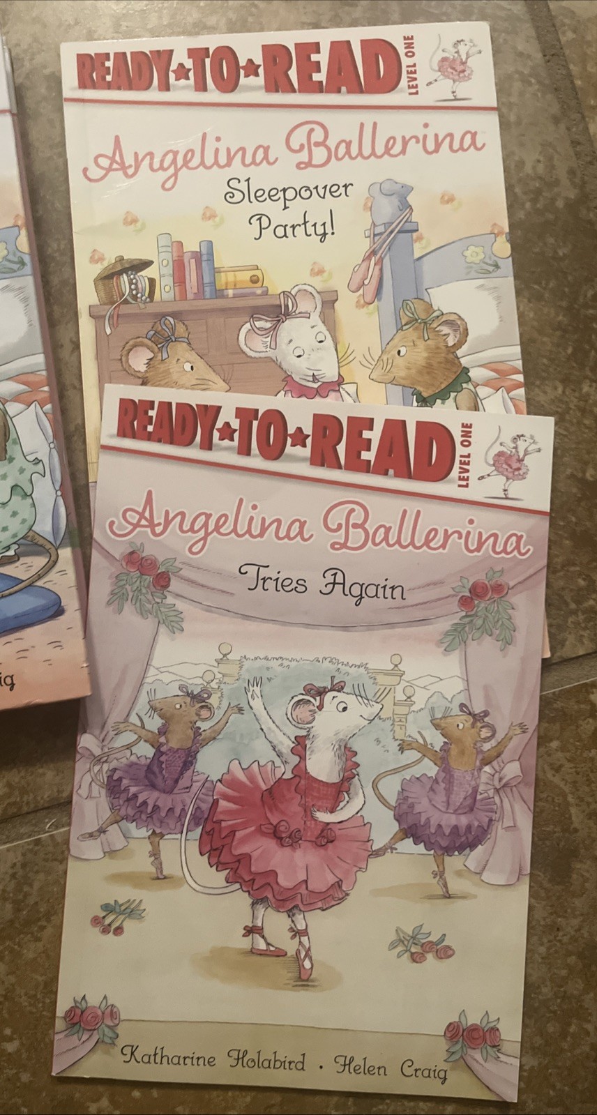Lot of 8 GIRLS READERS LEVEL 1 Books Step into I Can Read Reading Scholastic