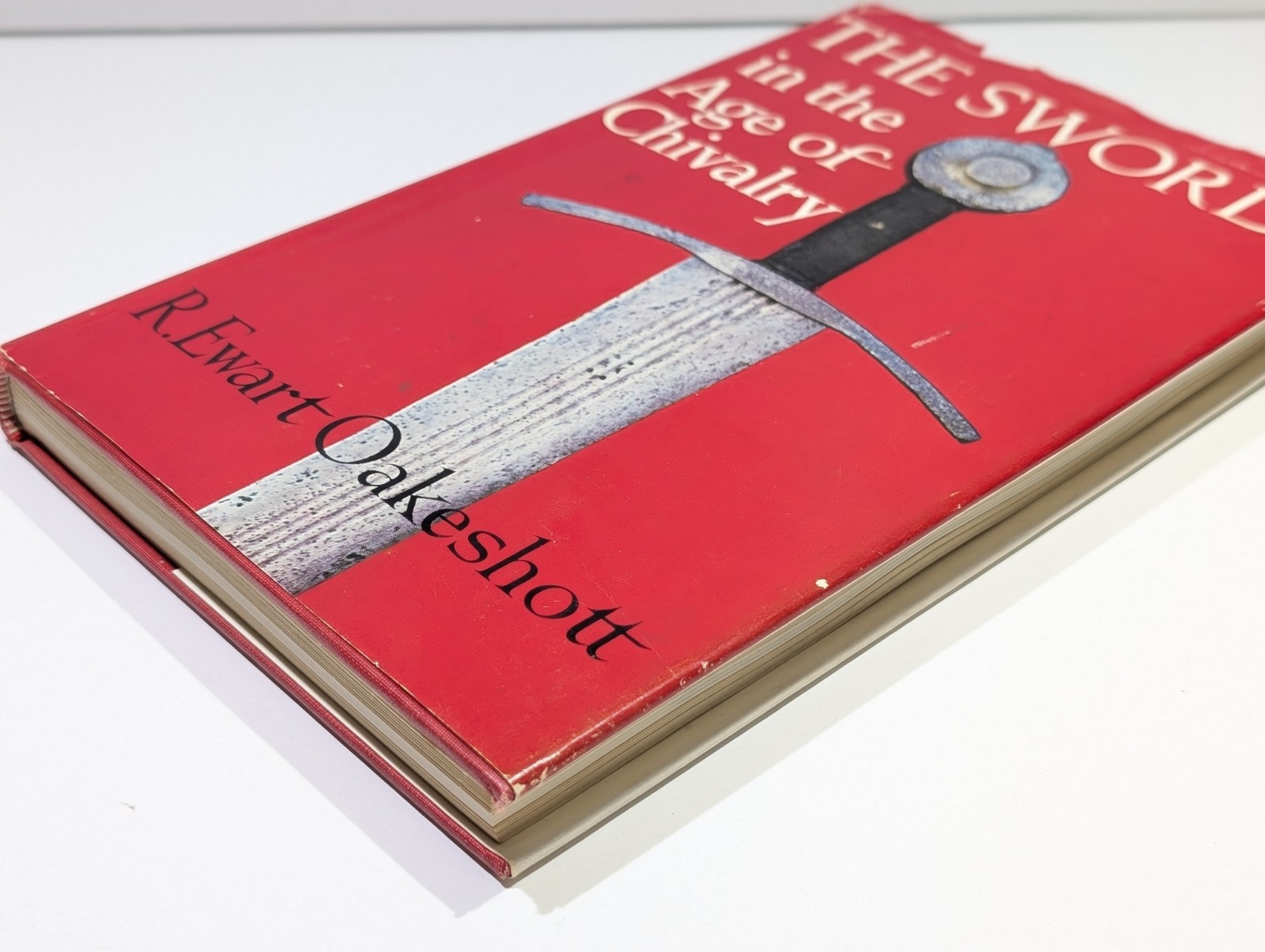 The Sword In The Age Of Chivalry Hardcover 1ST Ed. Book Oakeshott w/ Dust Jacket