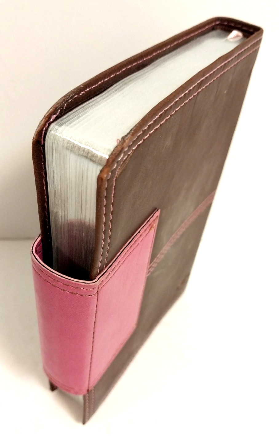 KJV Compact UltraThin Bible Brown/Pink Leather Touch Mag Flap 2012 Holman