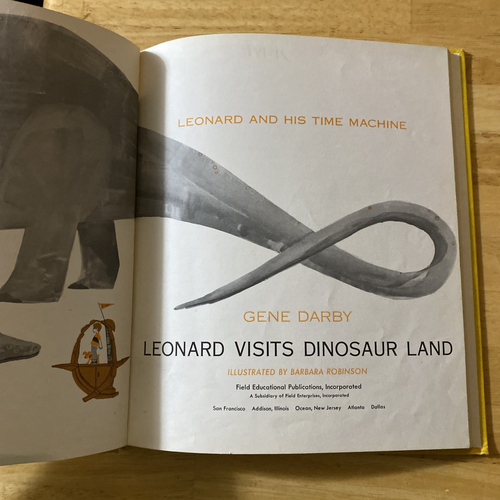 Vintage 1965 Leonard Visits Dinosaur Land Gene Darby Hardcover Book –