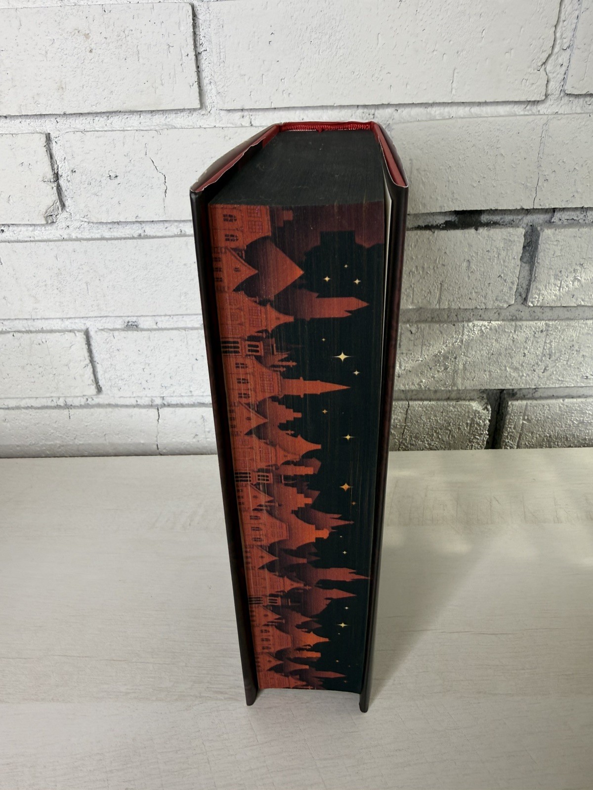 FairyLoot Exclusive Edition Sword Catcher by Cassandra Clare SPRAYED EDGES