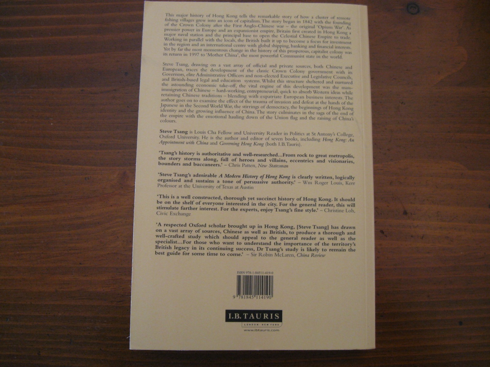 A Modern History of Hong Kong by Steve Tsang (2015, Trade Paperback) Very Good