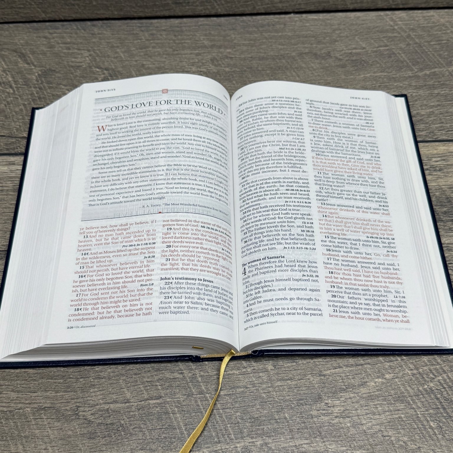 KJV Devotional Bible King James Version 2011 Hardcover 1st Printing Hendrickson