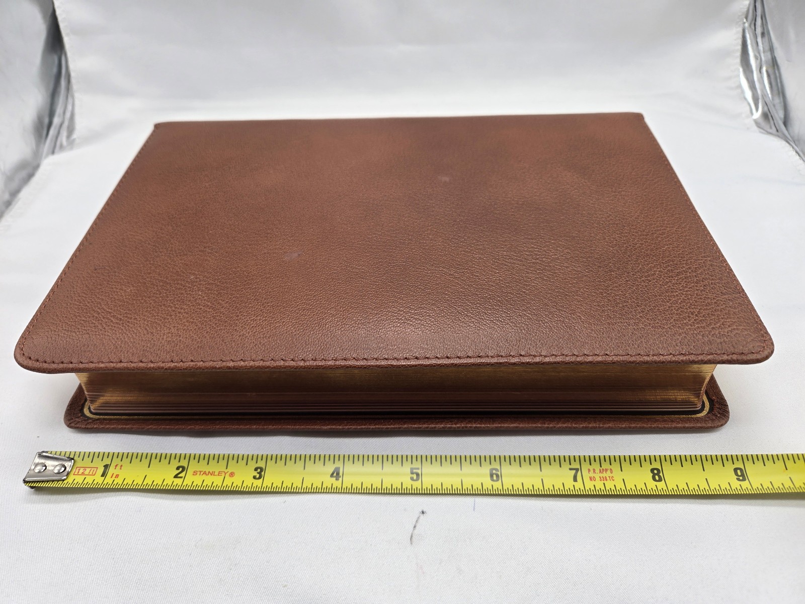 NKJV End-of-Verse Reference Personal Size Large Print Brown Goatskin