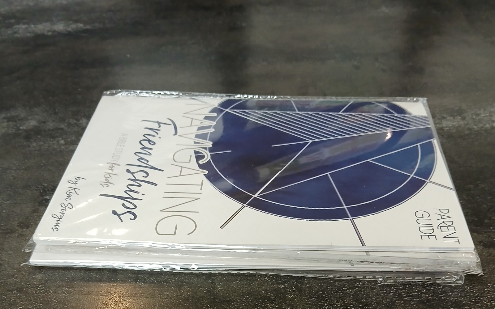 Navigating Friendships 3‑Booklet Set–Parent, Youth & Junior Kim Sorgius, Unused