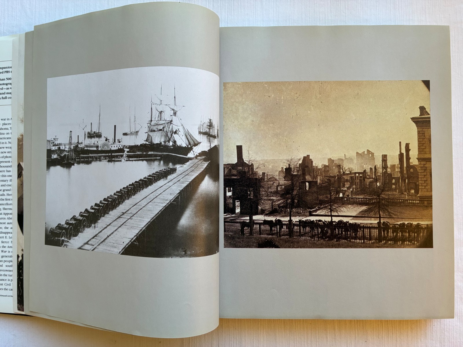 The Civil War: An Illustrated History by Geoffrey C. Ward, Ric Burns & Ken Burns