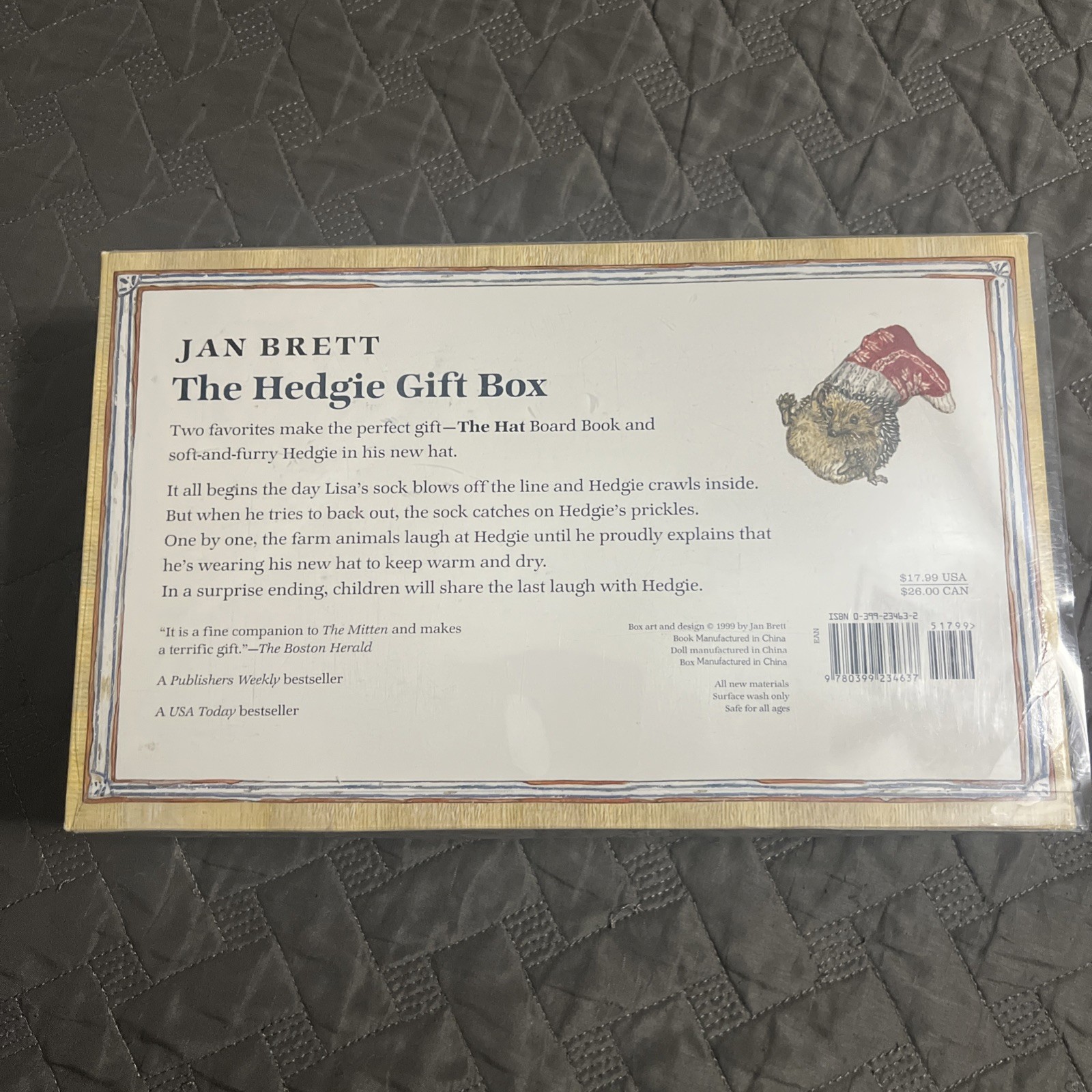 VTG Jan Brett The Hat Book and Hedgehog Plush Toy Boxed Set Gift Edition NEW