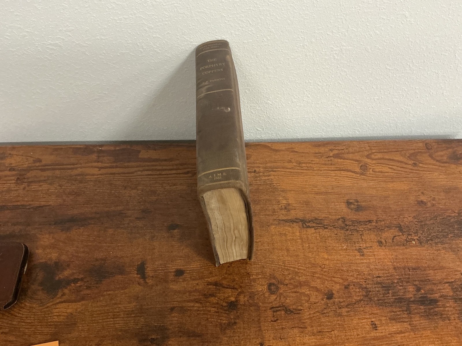 The Porphyry Coppers A. B. Parsons 1933 568 pages mining exploration rough shape