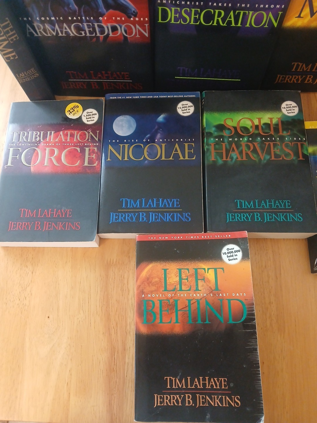 TIM LAHAYE & JERRY B JENKINS LEFT BEHIND SERIES LOT OF 10HARD COVER &Soft BOOKS