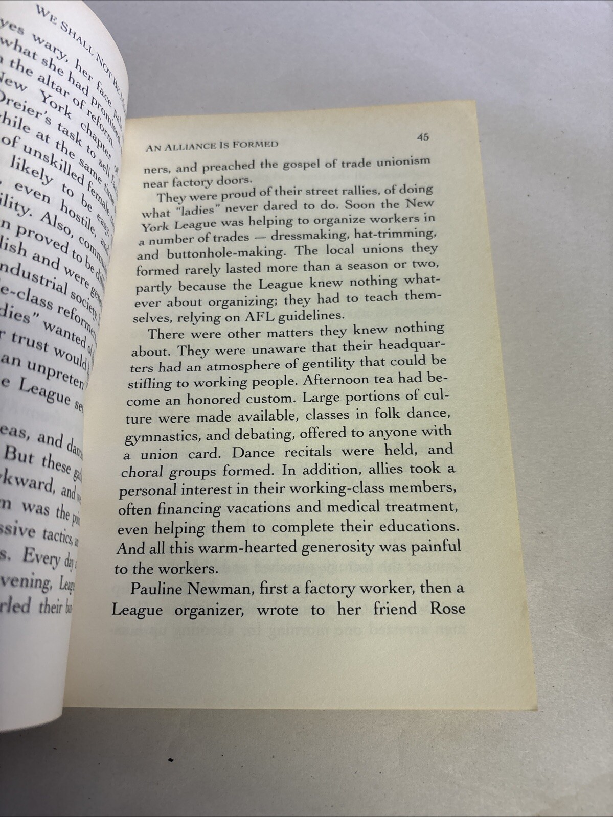 We Shall Not Be Moved : The Women’s Factory Strike of 1909 by Joan Dash…