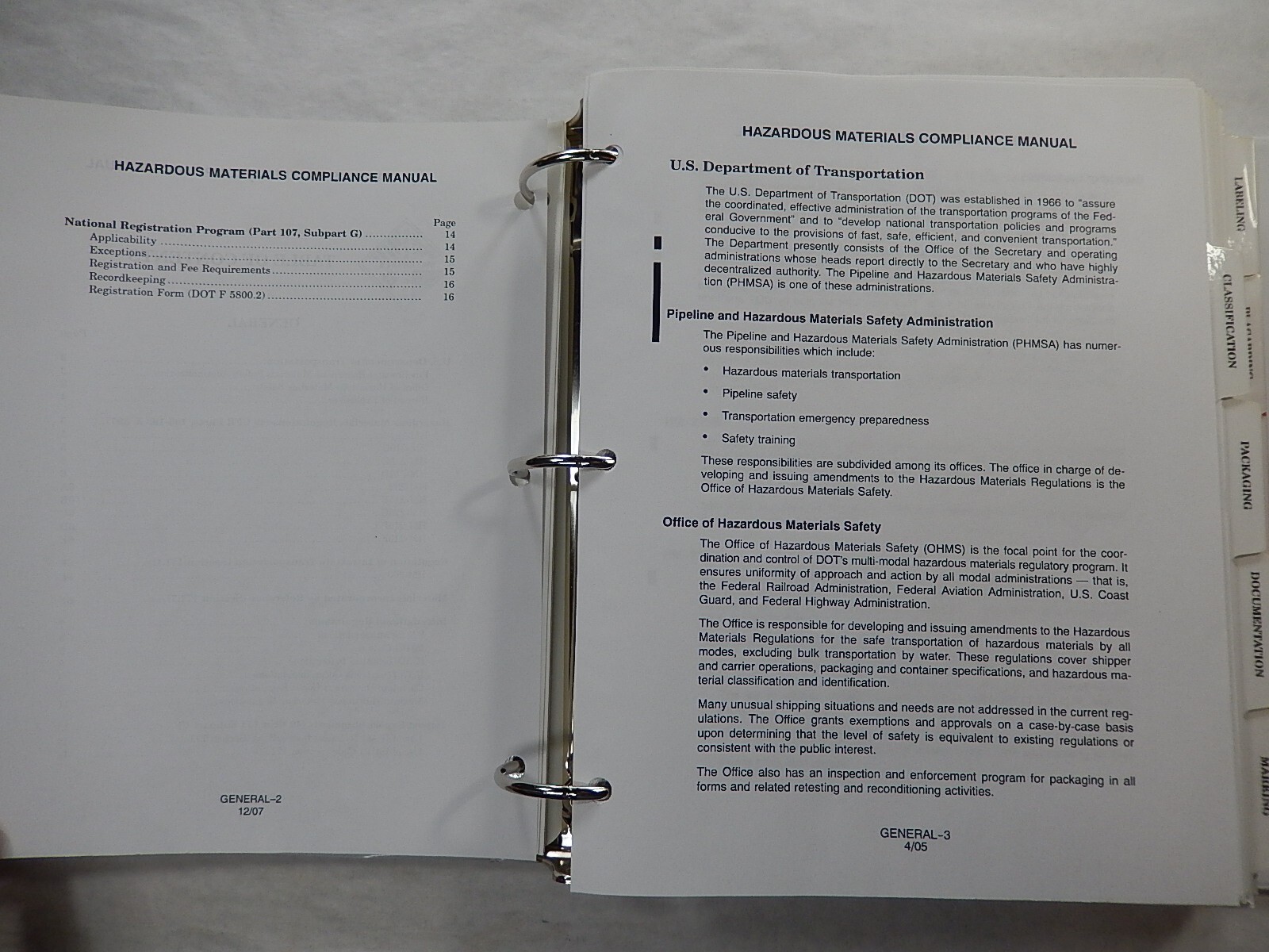 Hazardous Materials Compliance Manual by J.J. Keller & Associates, 2016, 138-M