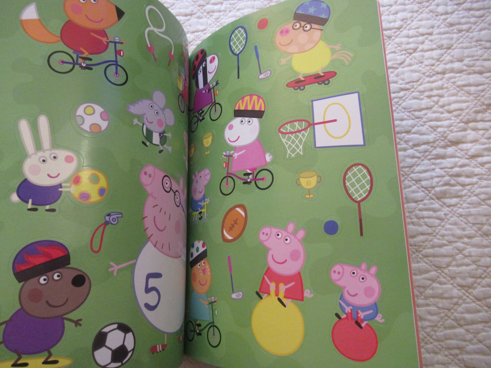 Peppa Pig Coloring Book Set (Includes Stickers) (Paperback) (Includes Crayons)