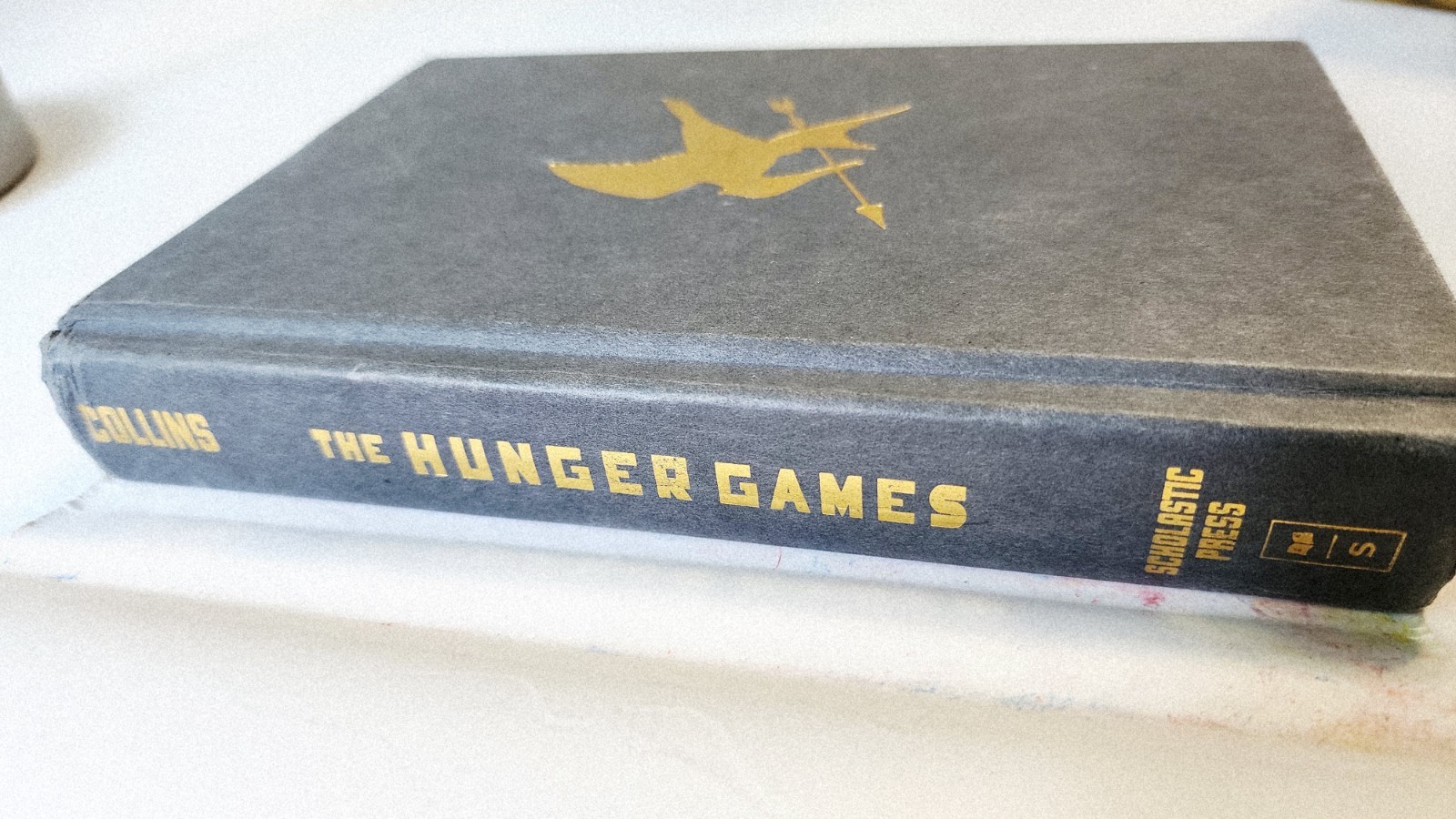 Hunger Games (Hunger Games, Book One) by Suzanne Collins 2008 HC DJ 1st edition