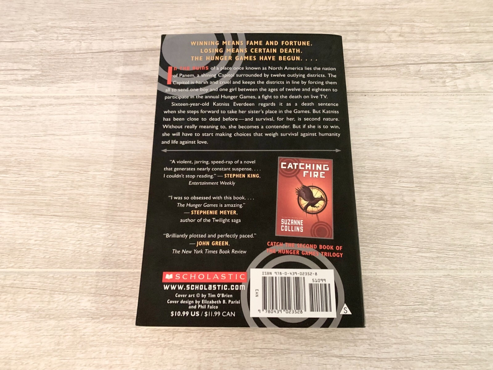 The Hunger Games Book # 1 Suzanne Collins