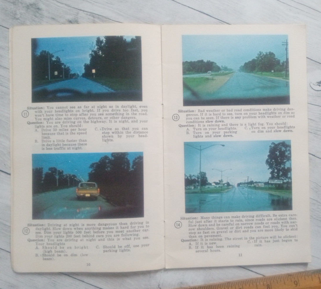 vintage booklet, Safe Driving in Louisiana , 1972, 31 pages , La Drivers Guide