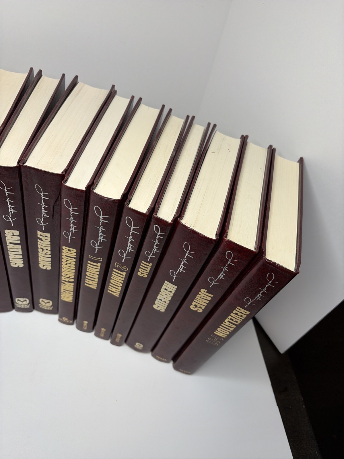 John MacArthur New Testament Commentary Set – 20 Volumes – NICE!