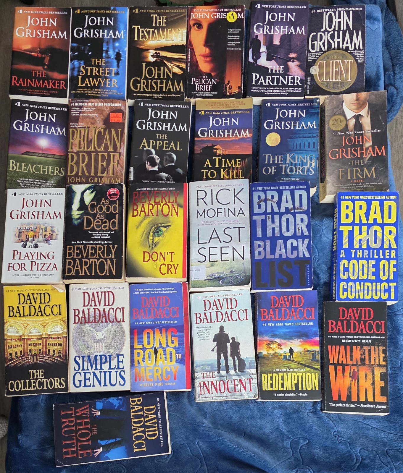 Mixed Authors Lot Of 25 Mass Market Paperbacks Mystery Thriller Crime Novels