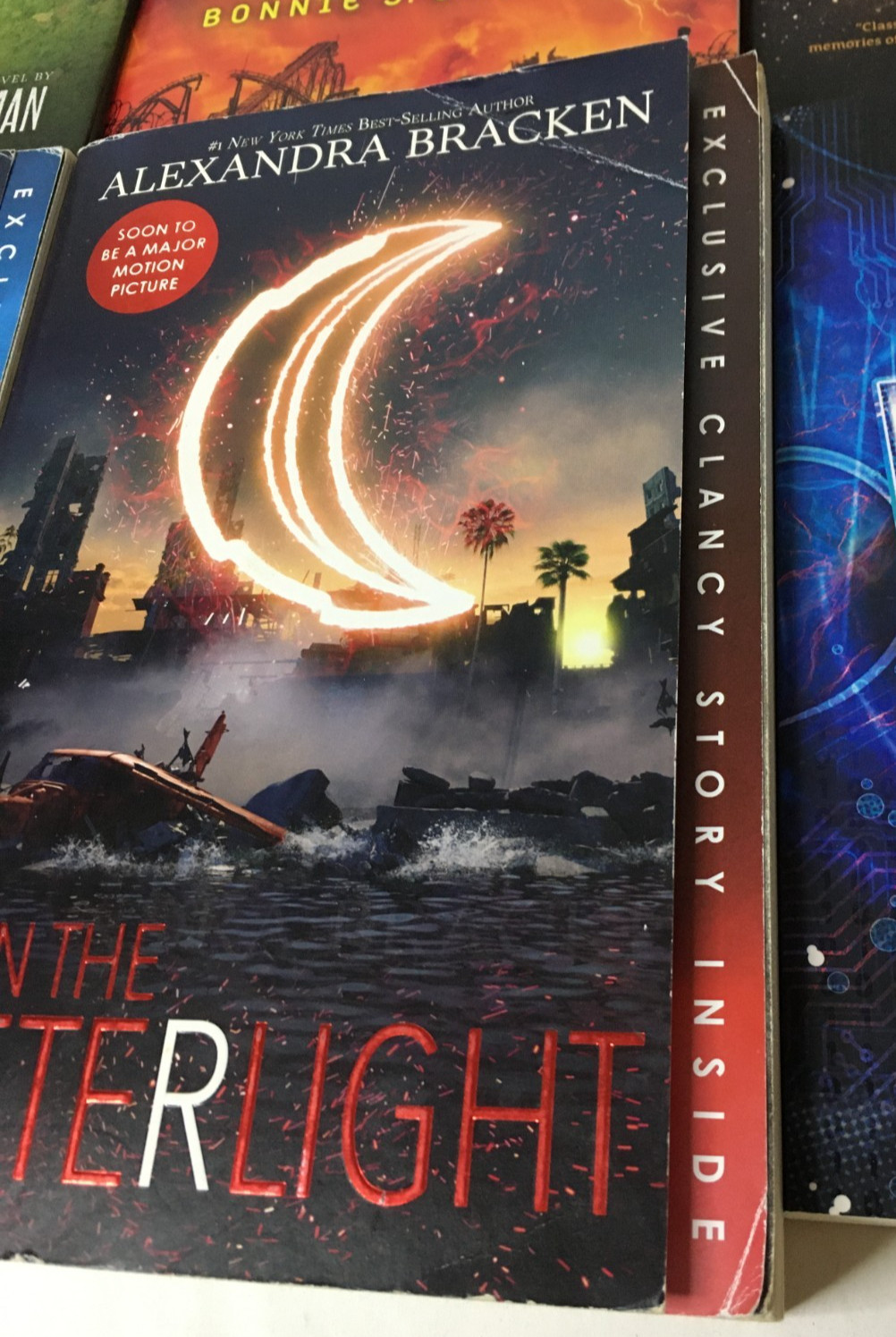 Lot of 6 Young Adult Books / Novels – GENRE: Fantasy DYSTOPIAN Sci-Fi