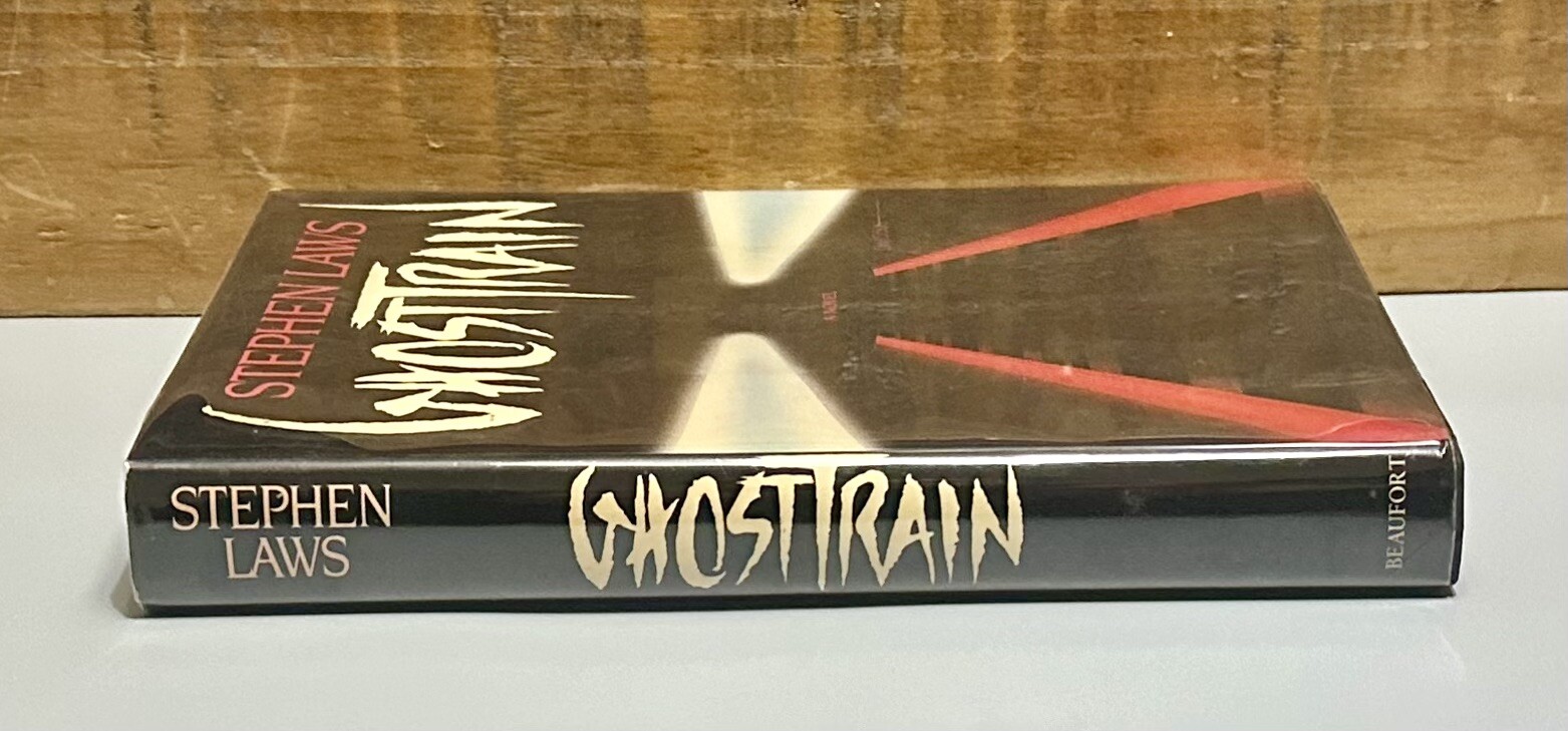 Ghost Train by Stephen Laws 1985 HC/DJ/1st Edition