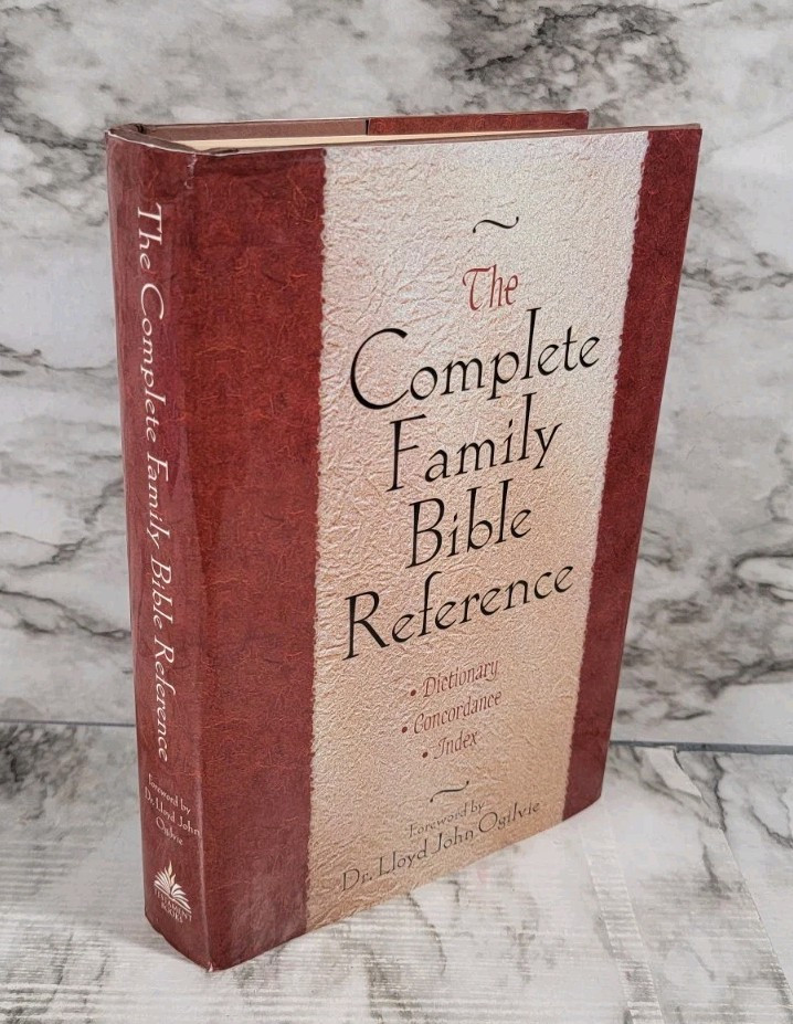 The Complete Family Bible Reference Dictionary Concordance Index / Hardback