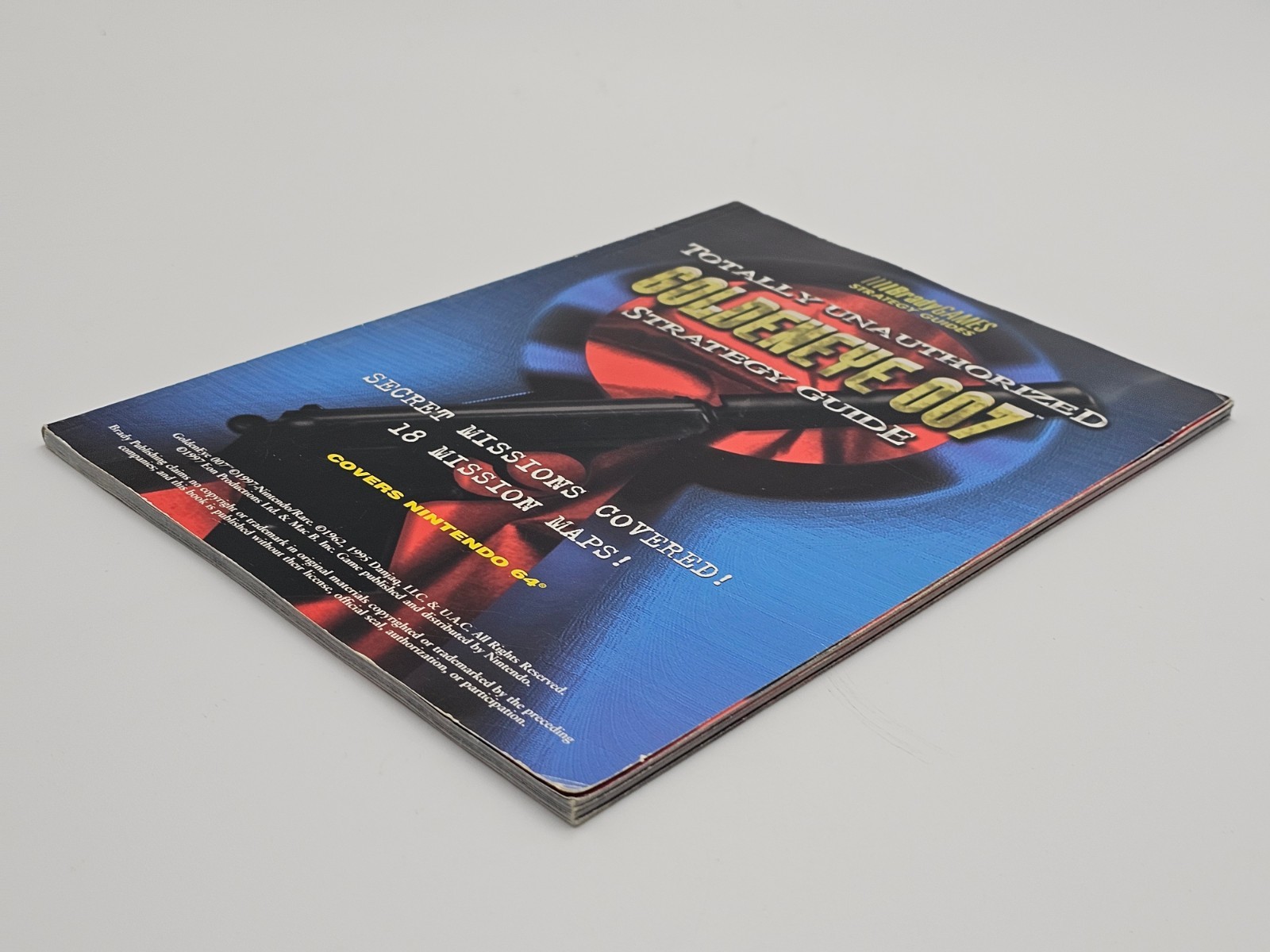 Totally Unauthorized Goldeneye 007 Official Strategy Guide Bradygames