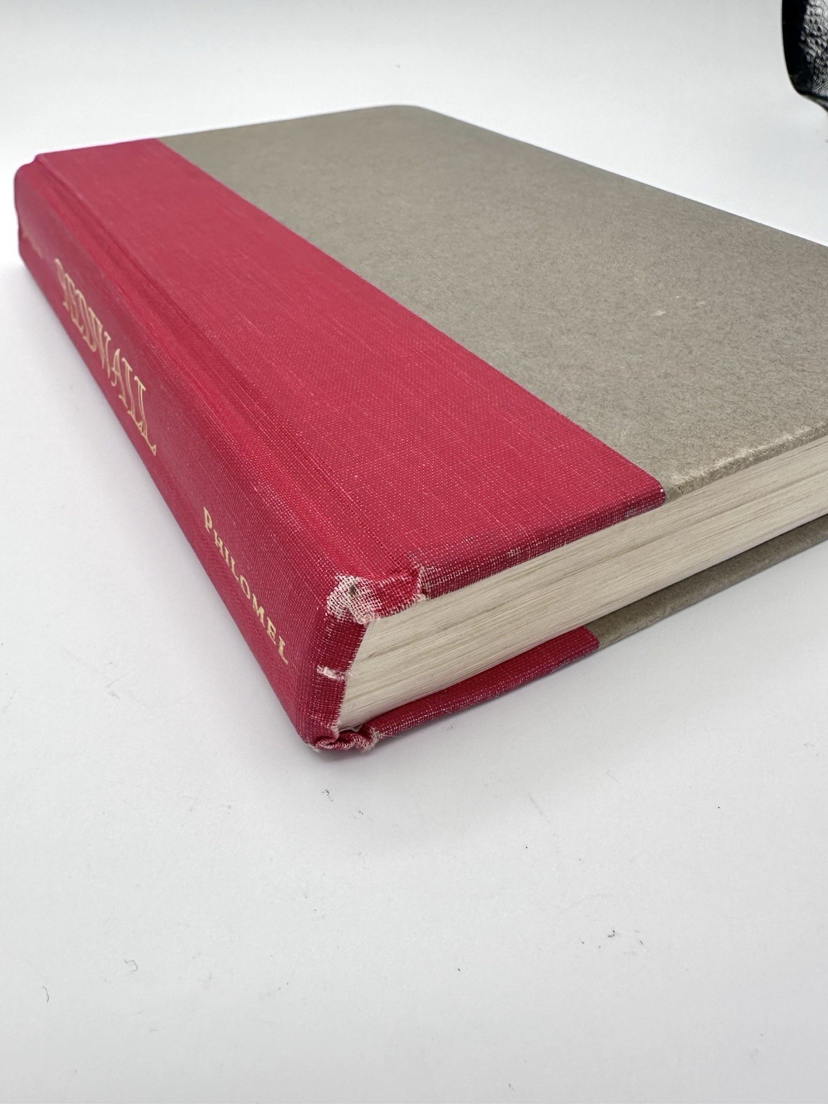 Redwall by Brain Jacques Hardcover 1st American Printing 14th Impression HD DJ