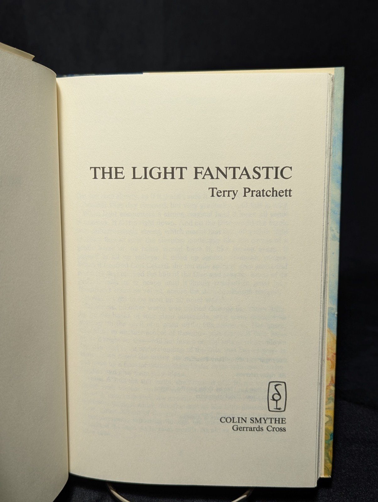 The Light Fantastic Terry Pratchett 1986 HC BCE Dust Jacket Discworld Book 2