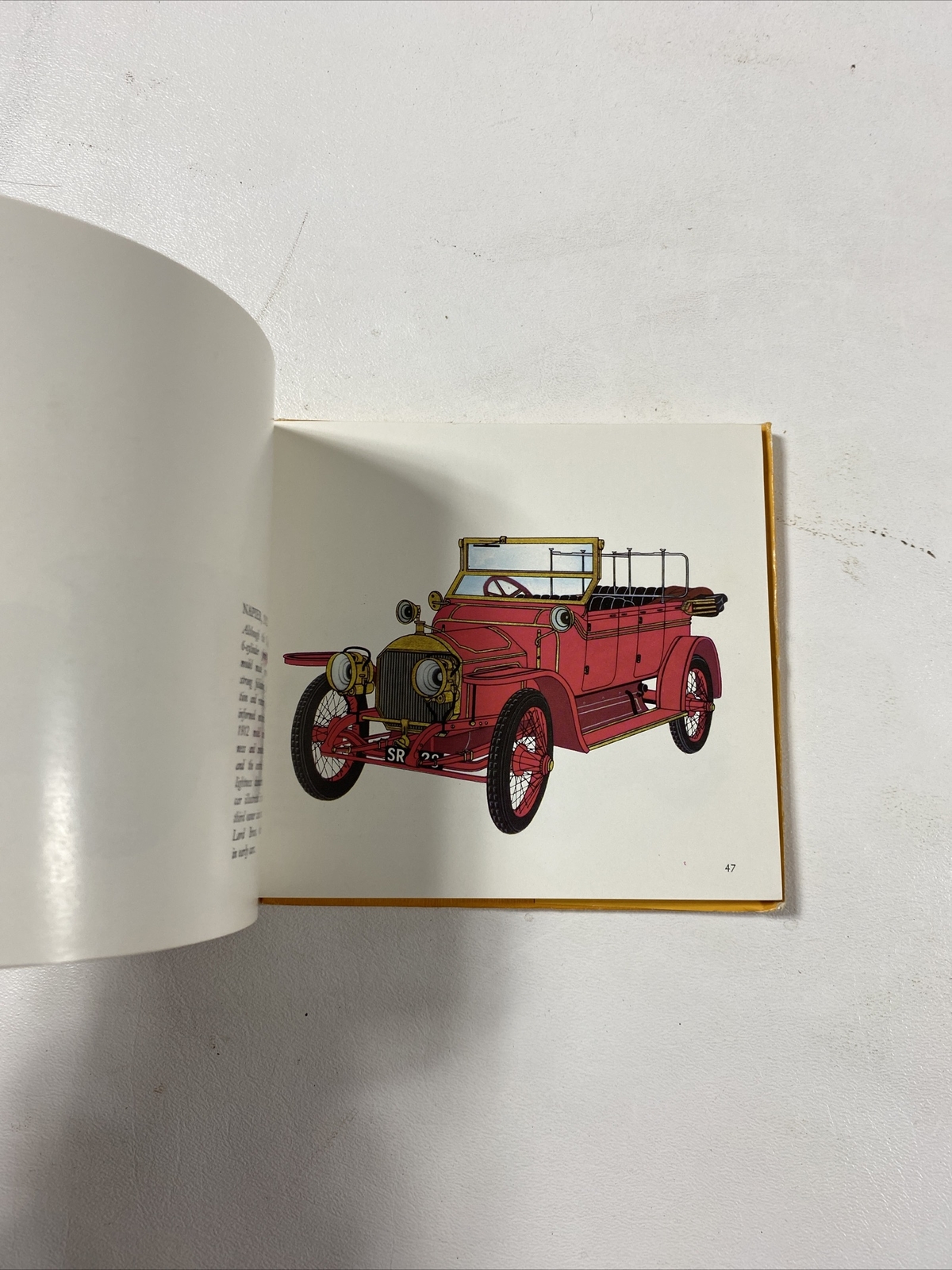 The Book Of Automobiles – Tre Tryckare (Dust Jacket, Hardcover, 1968)