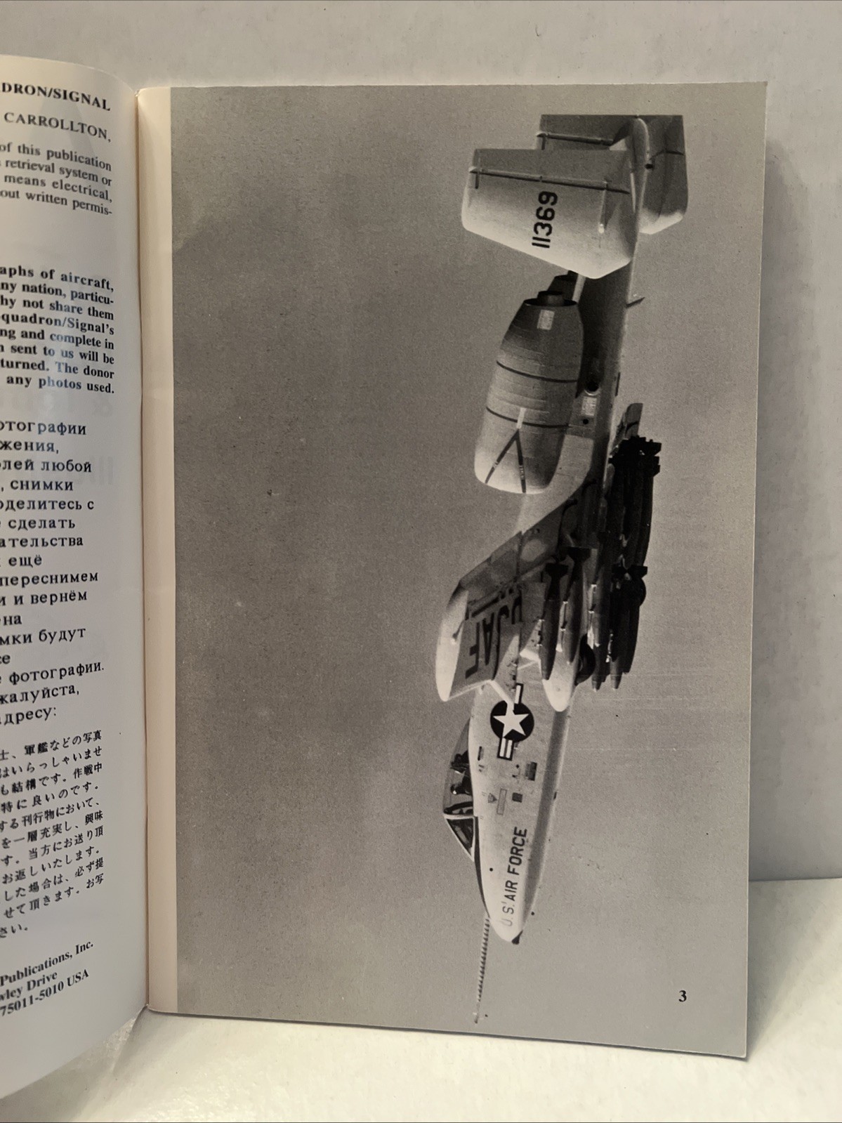 A-10 WARTHOG Mini in Action Squadron Signal Book 1604 Military Aircraft, C3