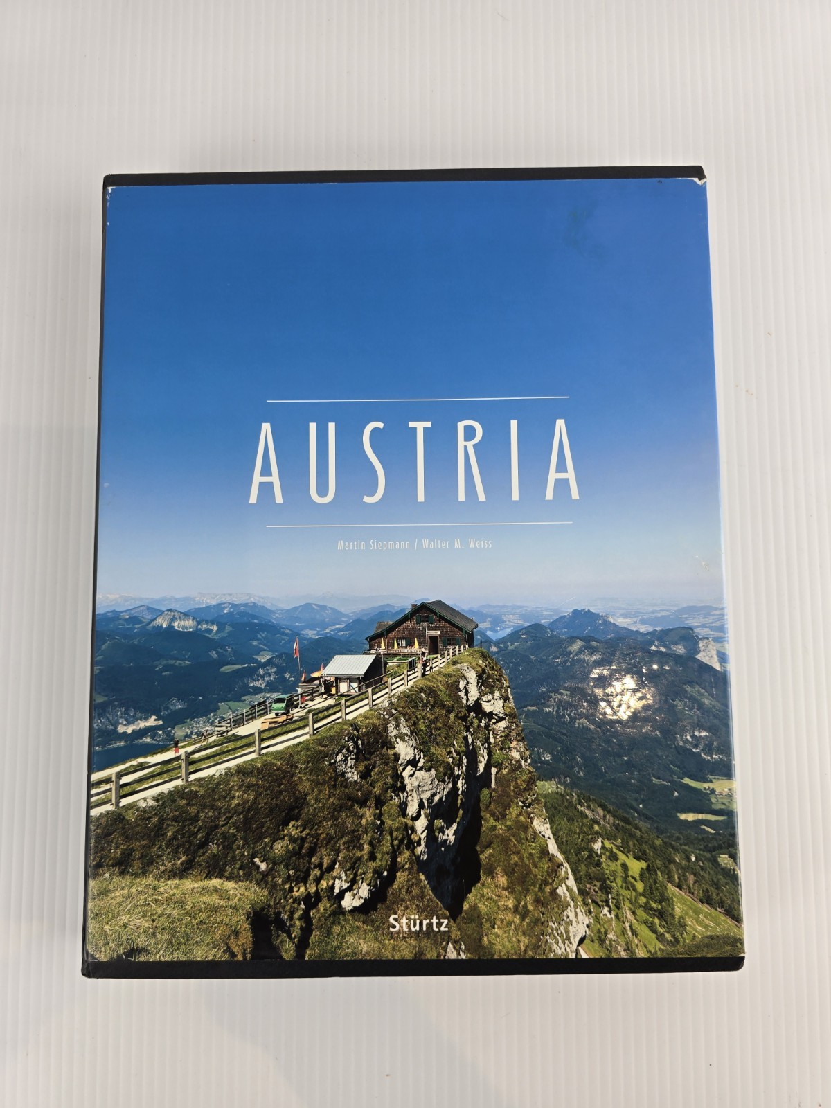 Travel AUSTRIA By Walter M. Weiss & Martin Siepmann Hardcover Stürtz Hardcover