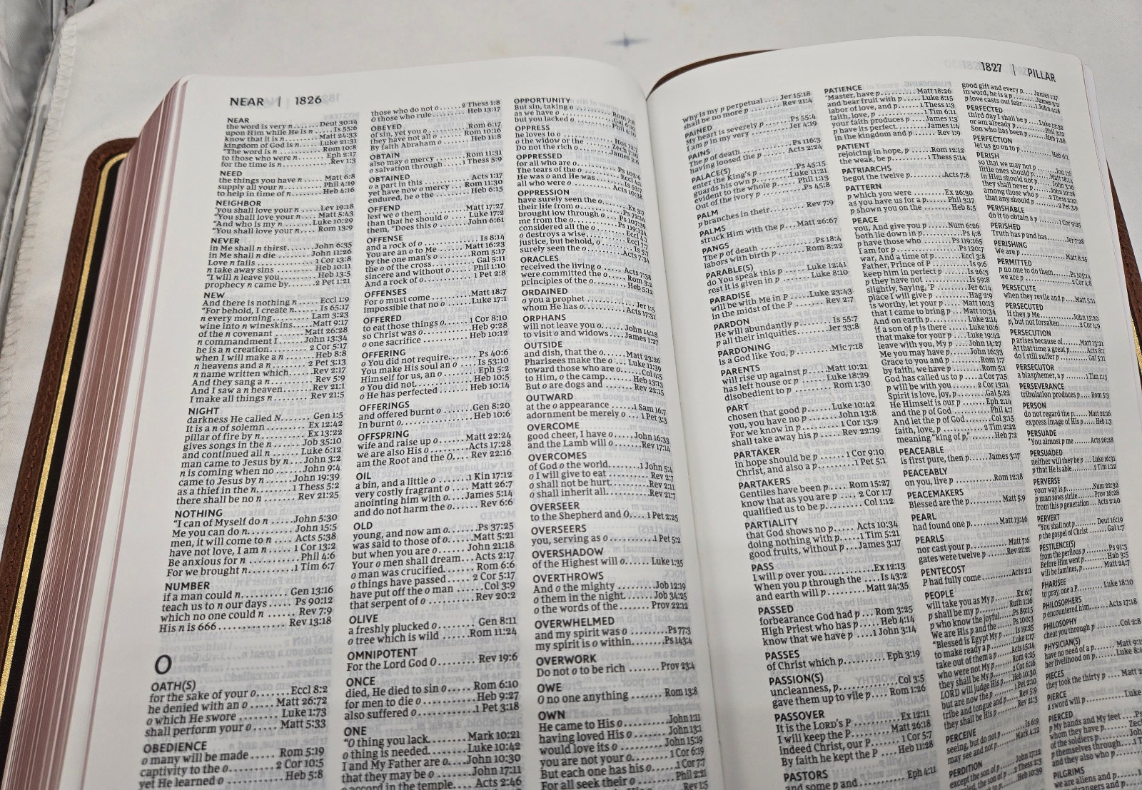 NKJV End-of-Verse Reference Personal Size Large Print Brown Goatskin