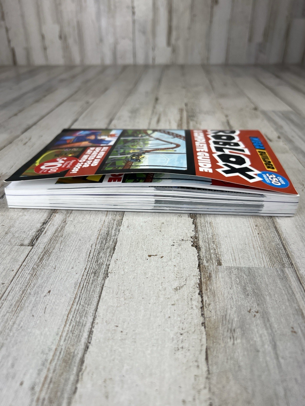 MEGA BUILDER, The Complete Guide to MINECRAFT Over 35 Pages