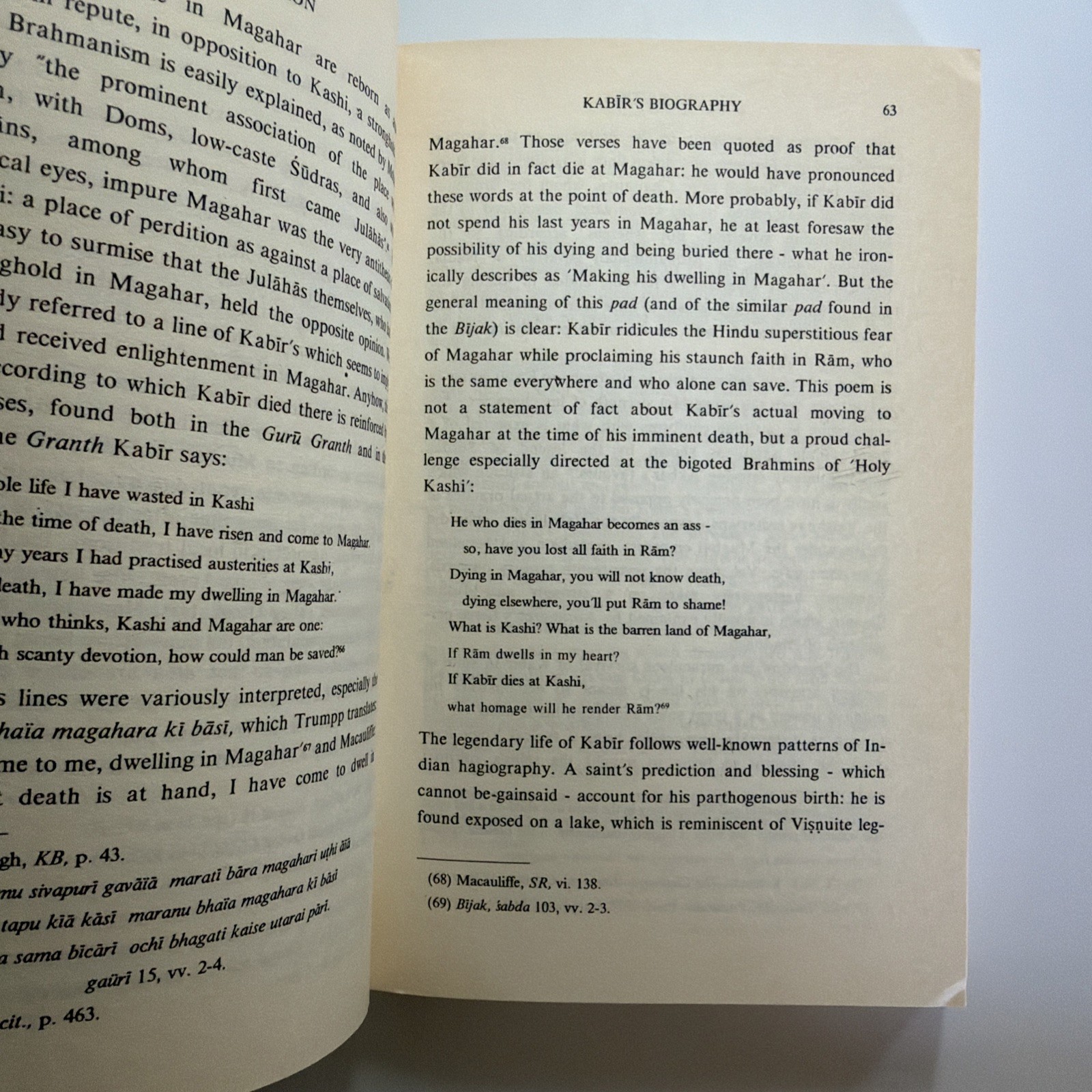 Weaver Named Kabir : Selected Verses with a Detailed Biographical and Historical