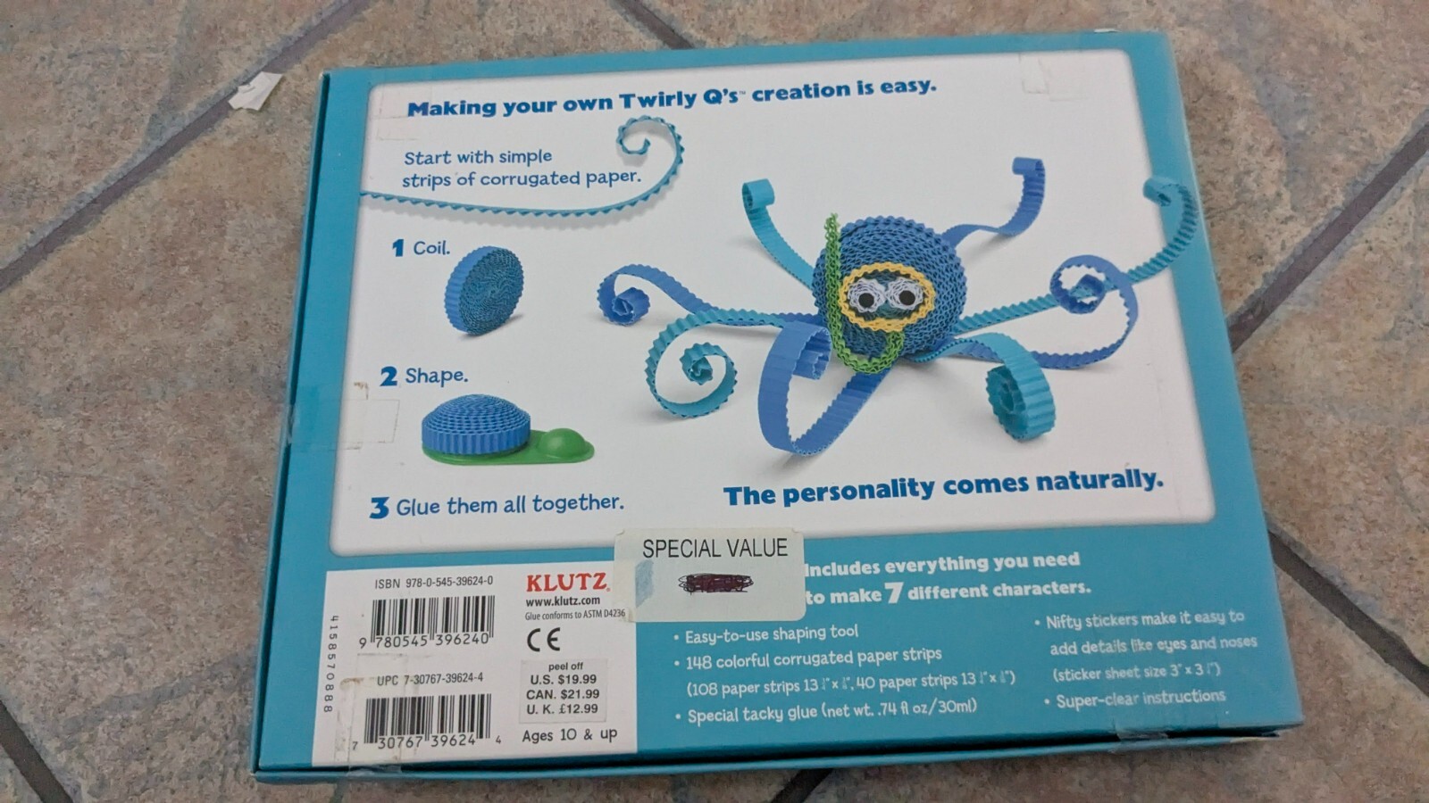 Twirly Q’s : Make Irresistible Cardboard Creations by Anne Akers Johnson NEW