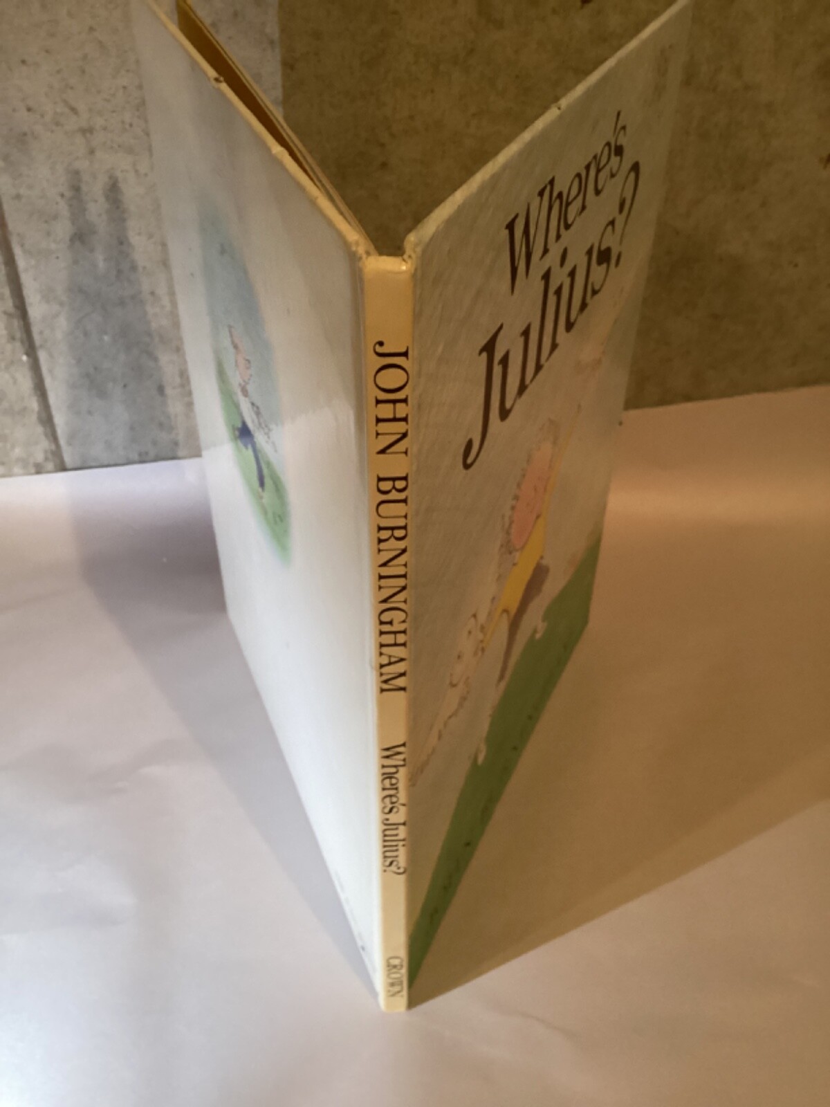 Where’s Julius – Hardcover By Burningham, John – GOOD Condition