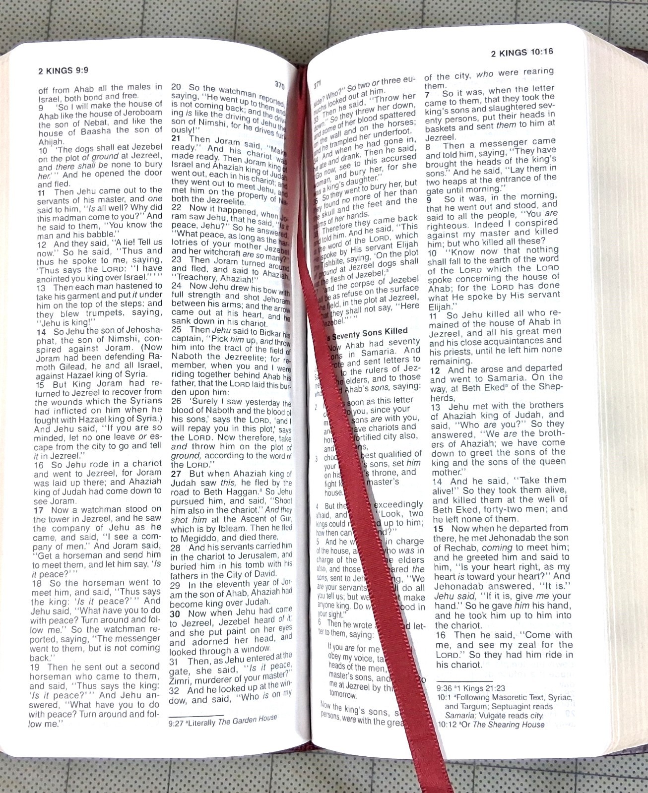 NKJV Holy Bible Compact Edition Bonded Leather Burgundy by Thomas Nelson Read!