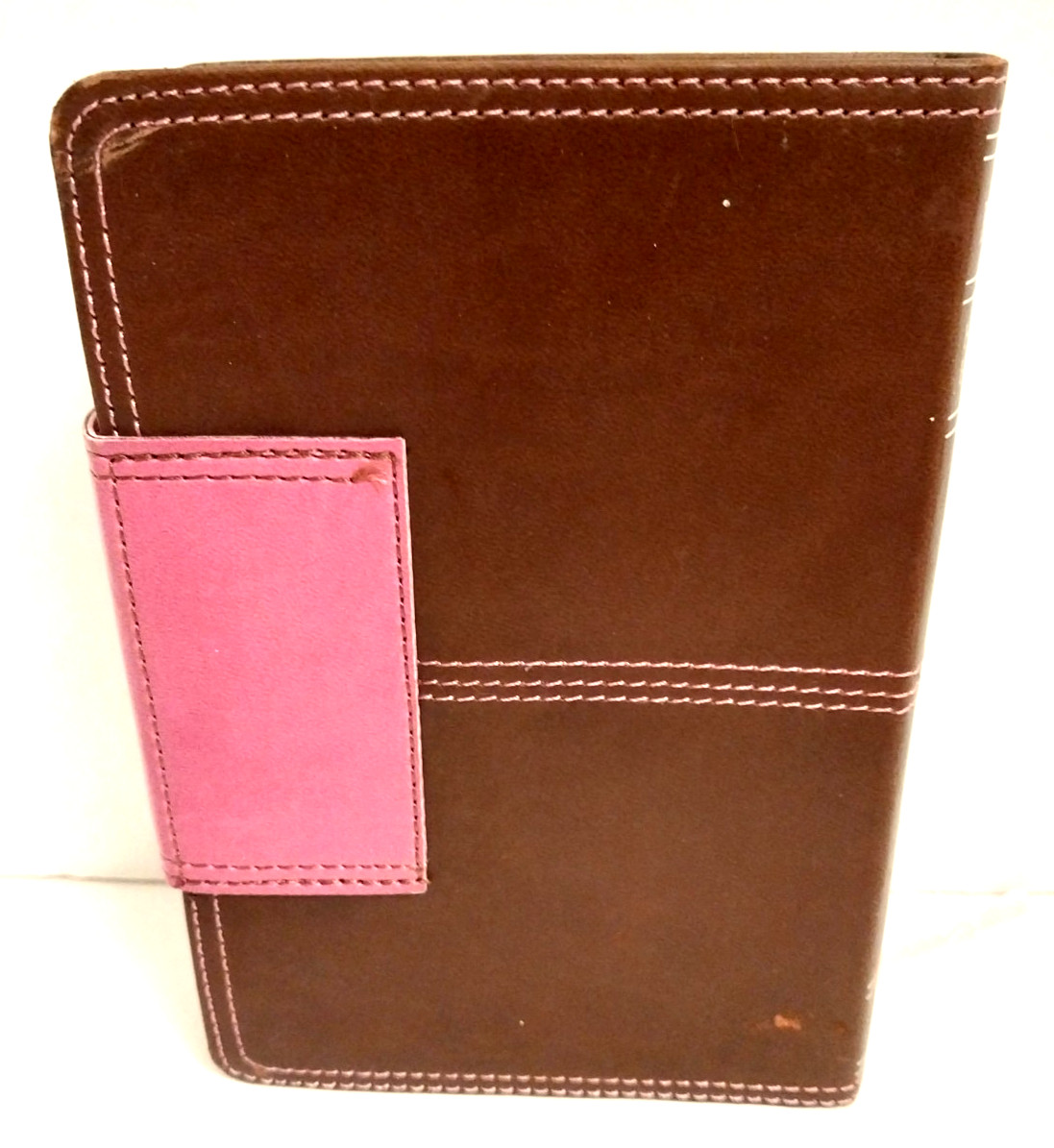KJV Compact UltraThin Bible Brown/Pink Leather Touch Mag Flap 2012 Holman