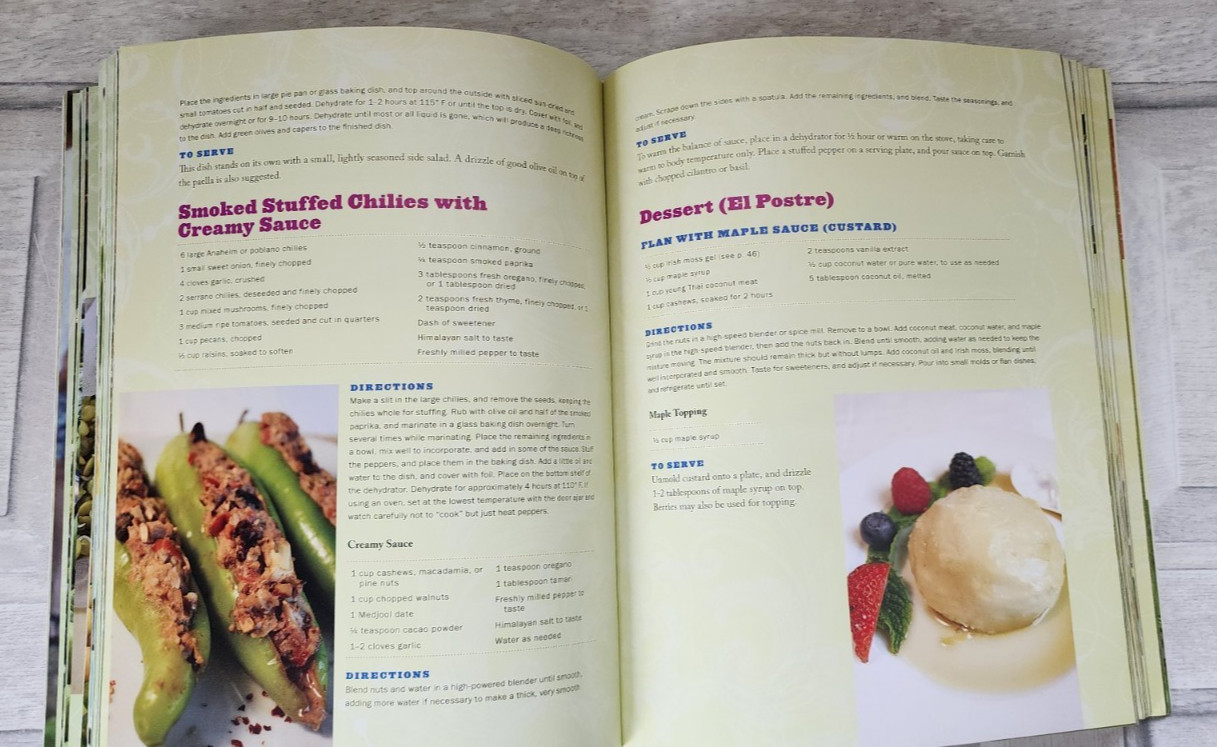 Live Raw Around the World recipes guide lifestyle paperback 2013 212 pages nice