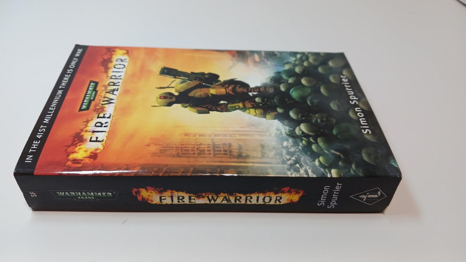 Warhammer 40K Fire Warrior Novel Simon Spurrier MMPB First Print 2003 VG