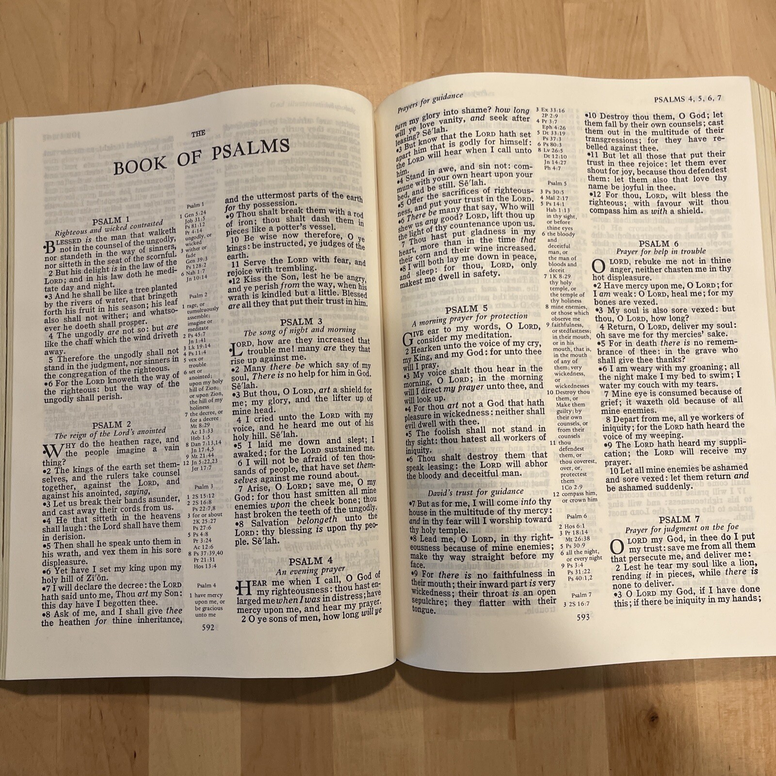 HOLY BIBLE 1970 King James Vintage HOLMAN Large Print Family Bible Illustrated