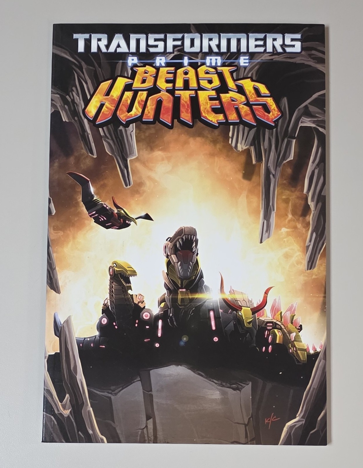 TRANSFORMERS PRIME: BEAST HUNTERS VOLUME 1 (IDW 2014 TPB SC TP GN)