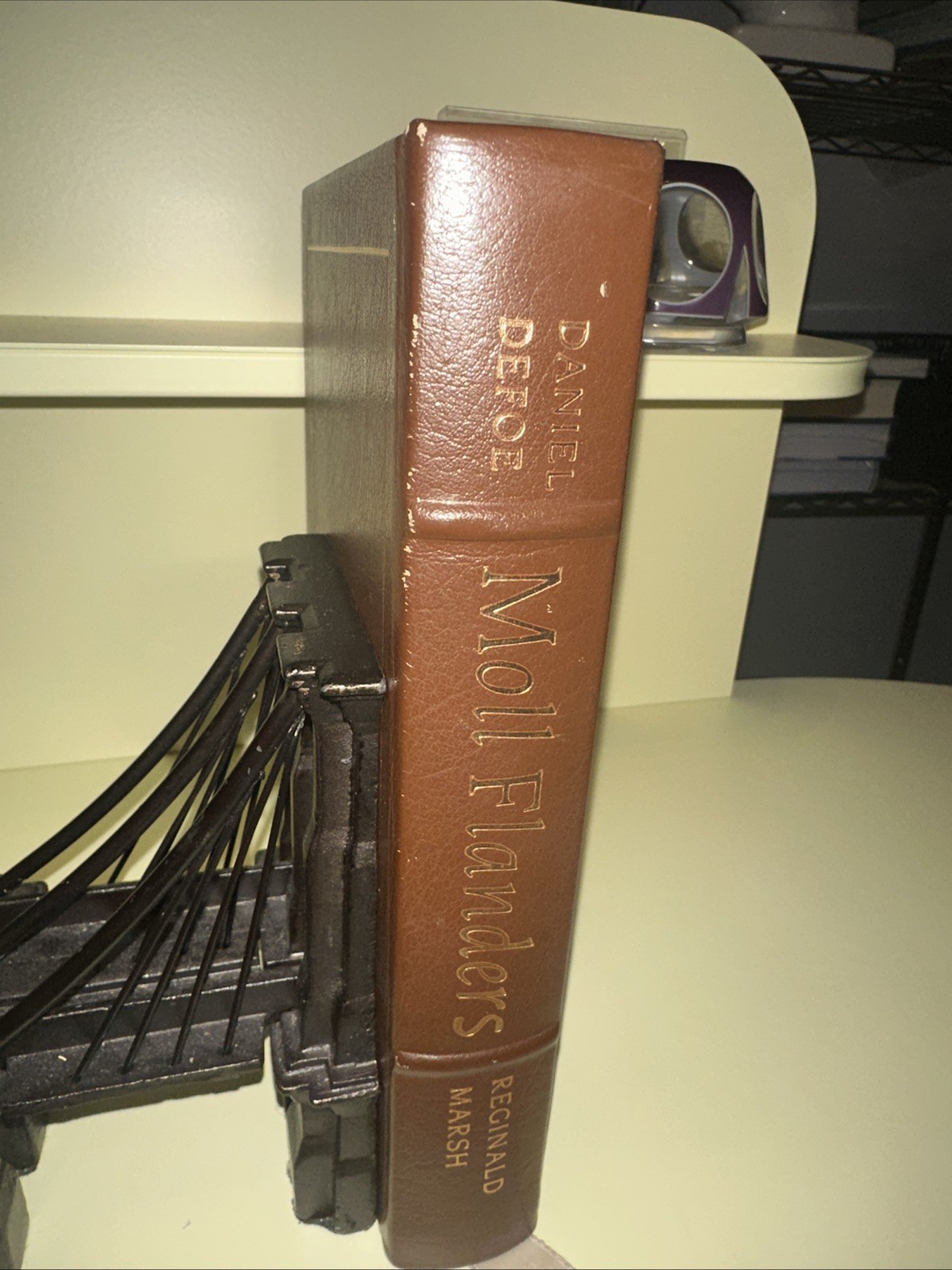 THE EASTON PRESS MOLL FLANDERS DANIEL DEFOE HC COLLECTIBLE DECOR BOOK S8